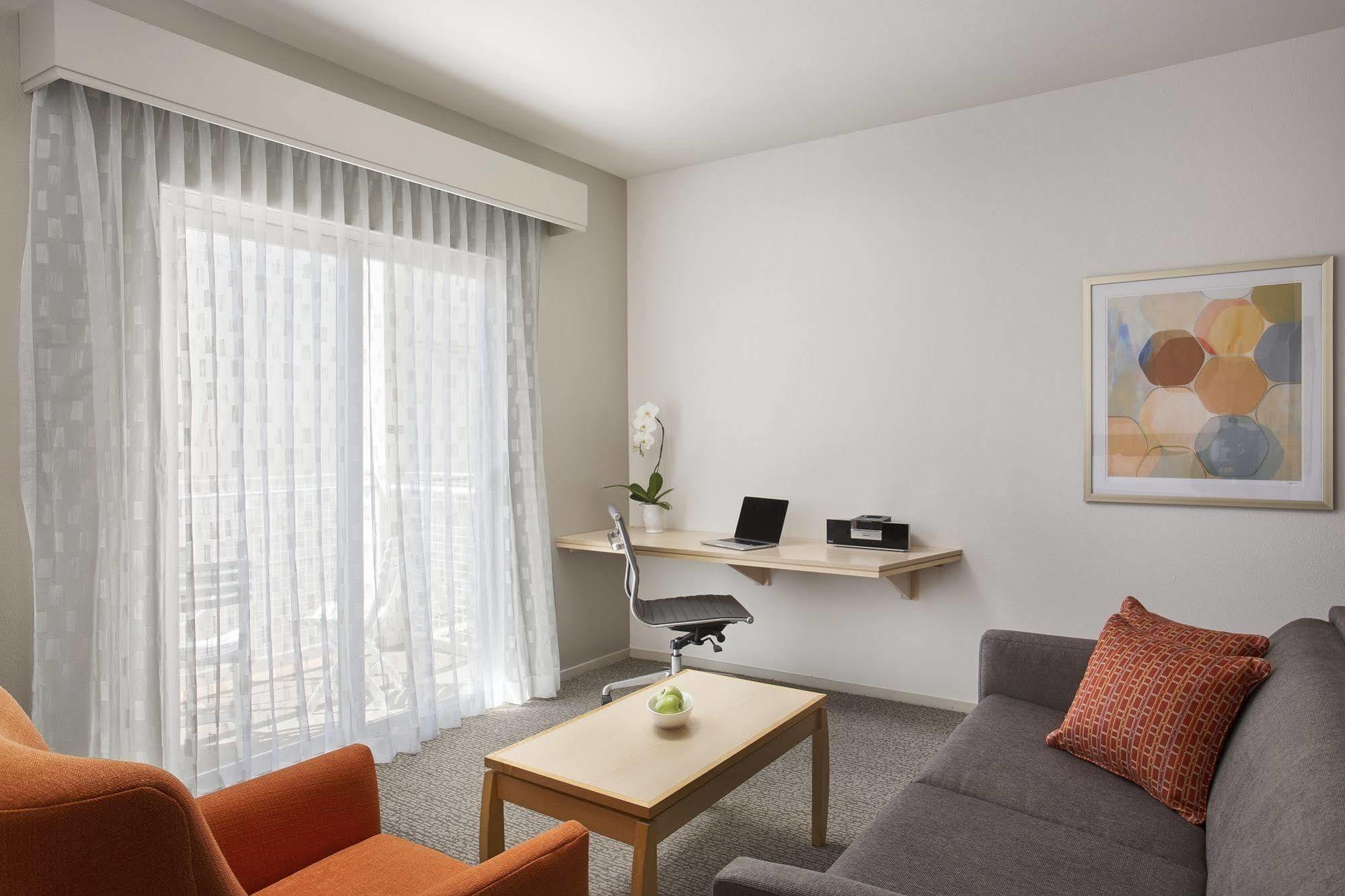 Corporate Inn Sunnyvale - All-Suite Hotel Zewnętrze zdjęcie